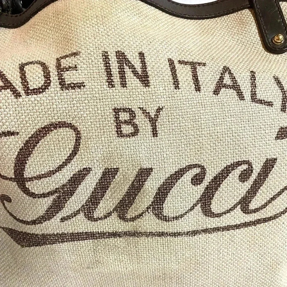 Gucci canvas leather tote with detachable pouch bag - Picture 13 of 15